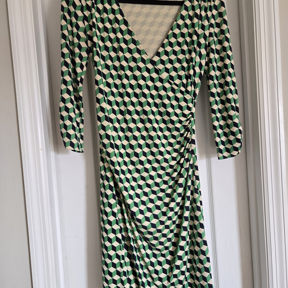 Diane Von Furstenberg Green and Black Long Sleeve Dress